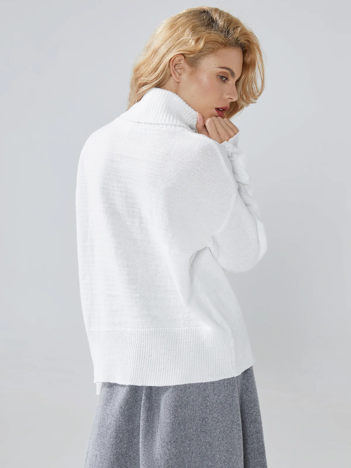 White Daily Long sleeve Turtleneck Regular Fit  Sweater