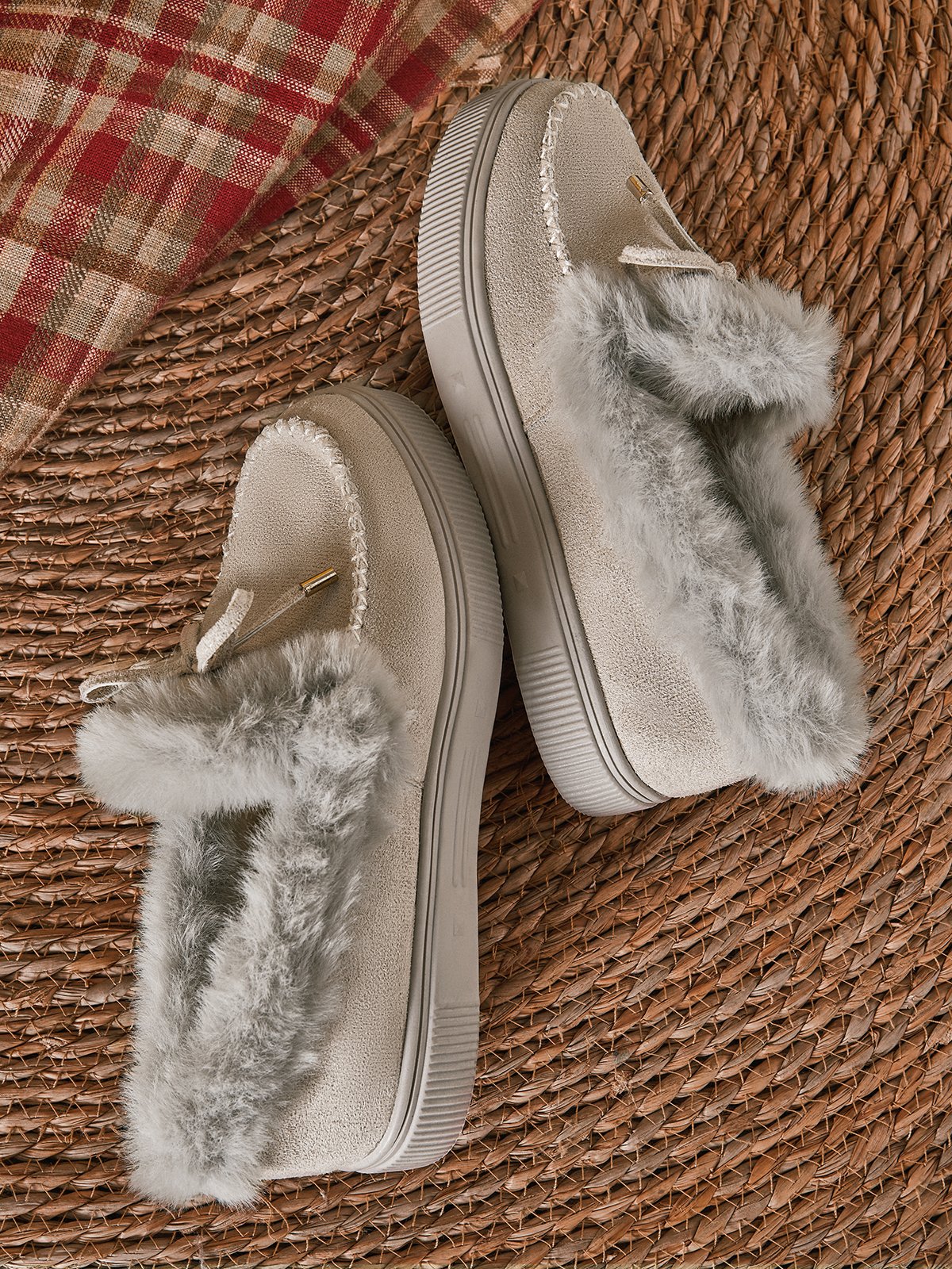Women Fur Lined Ankle Booties