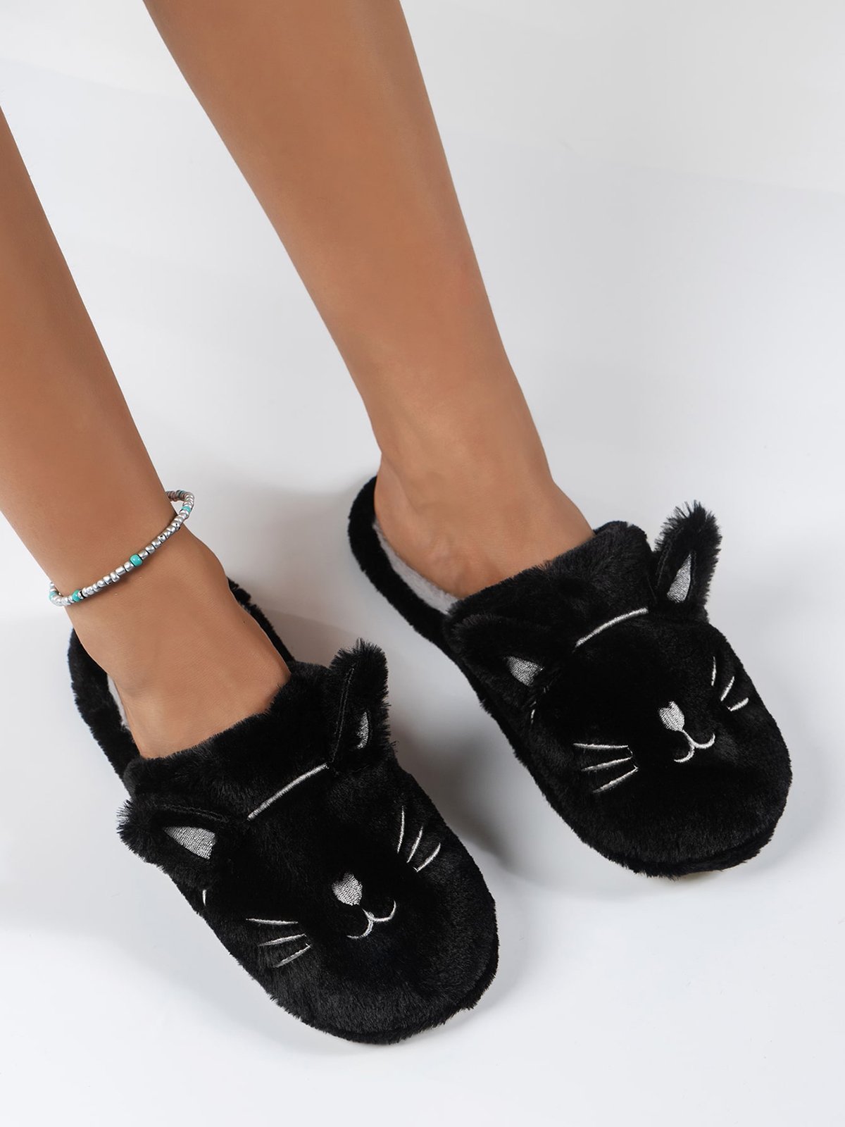 Cartoon Cat Design Embroidery Slip-on Fluffy Home Slippers