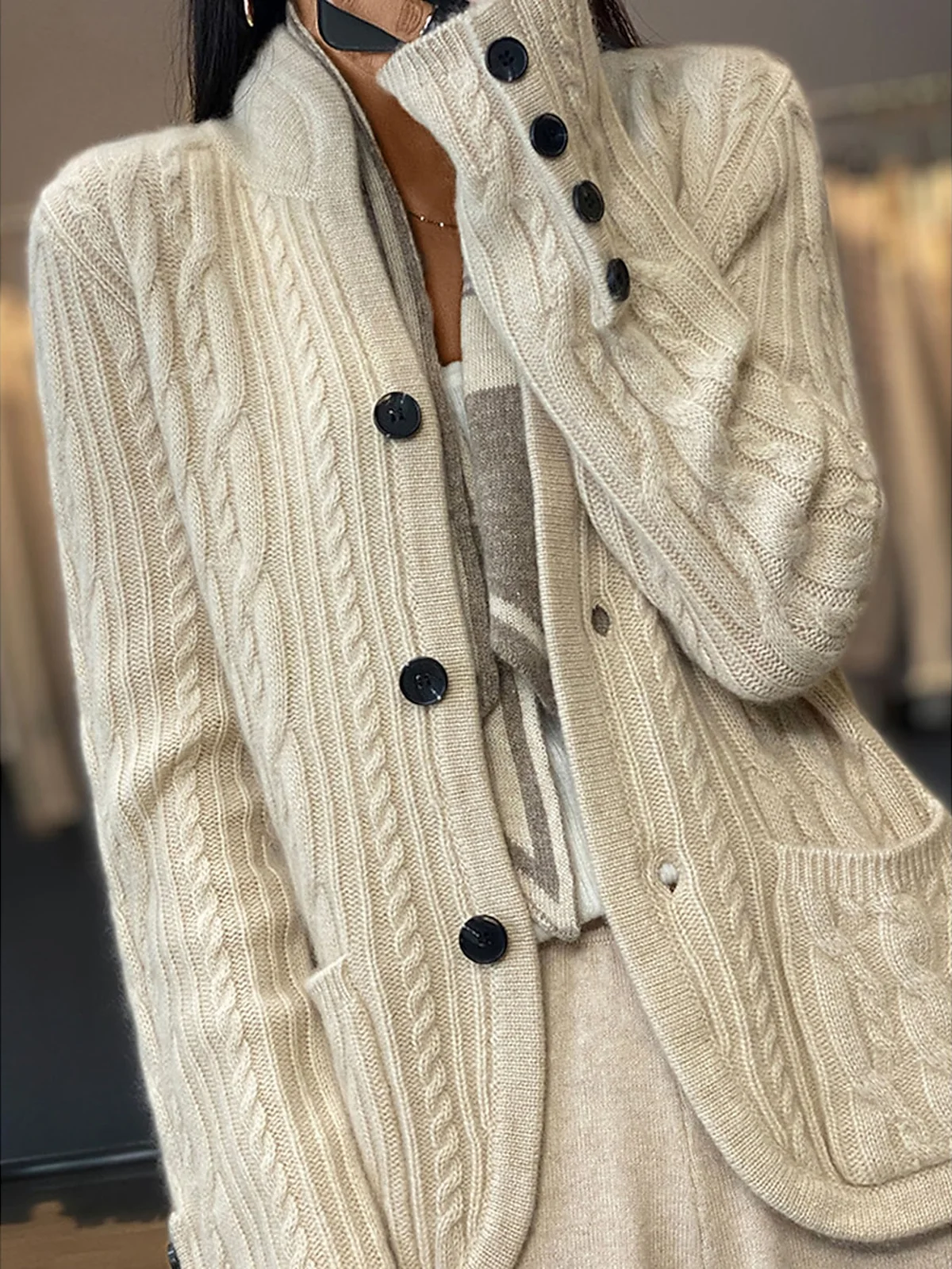 Loose Wool/Knitting Casual Cardigan（Can Be Worn Up To A Weight Of 130 Pounds)