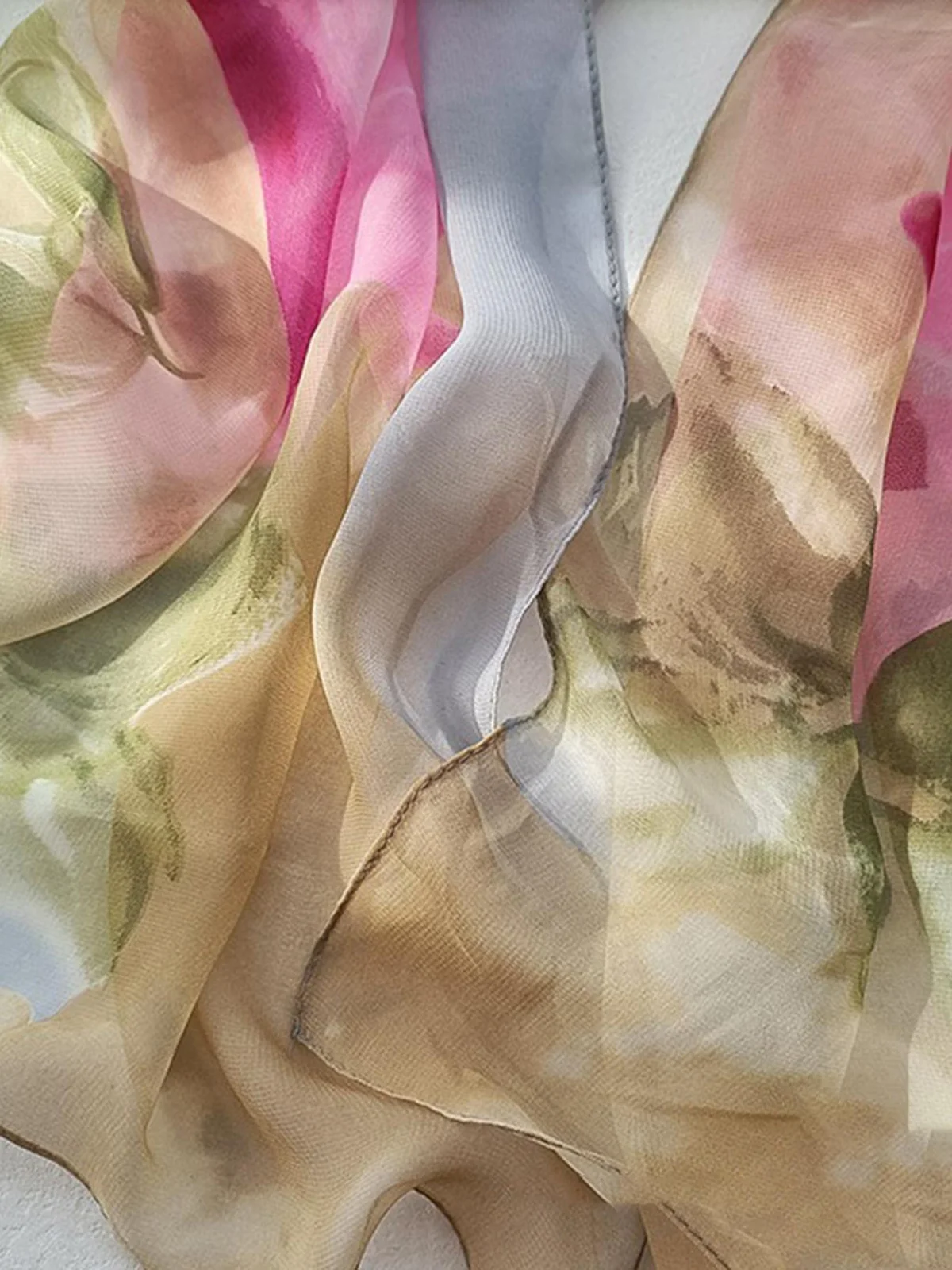 Romantic Multi-color Floral Breathable Imitation Silk Scarf