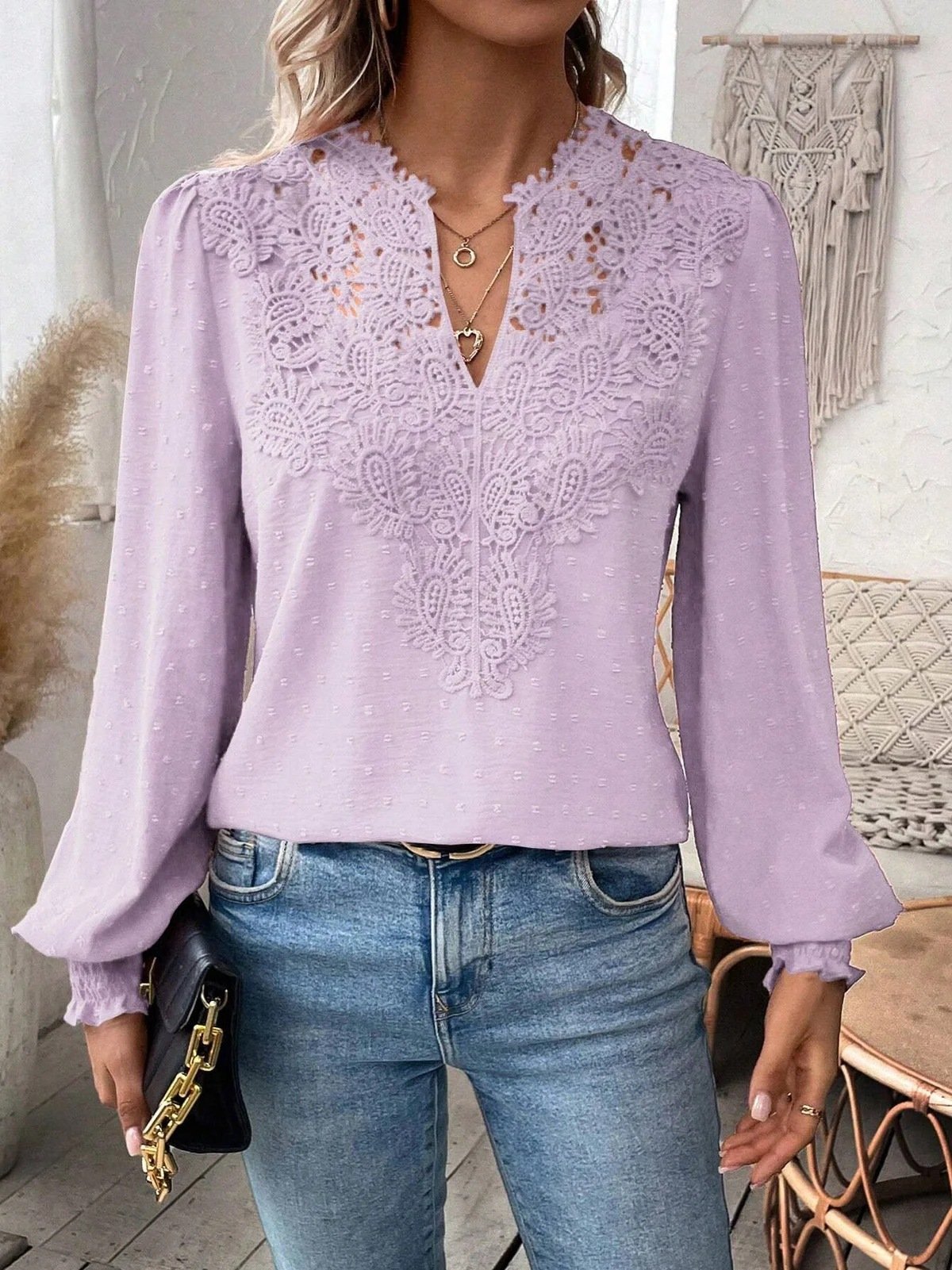 Regular Fit Lace Casual Blouse With No