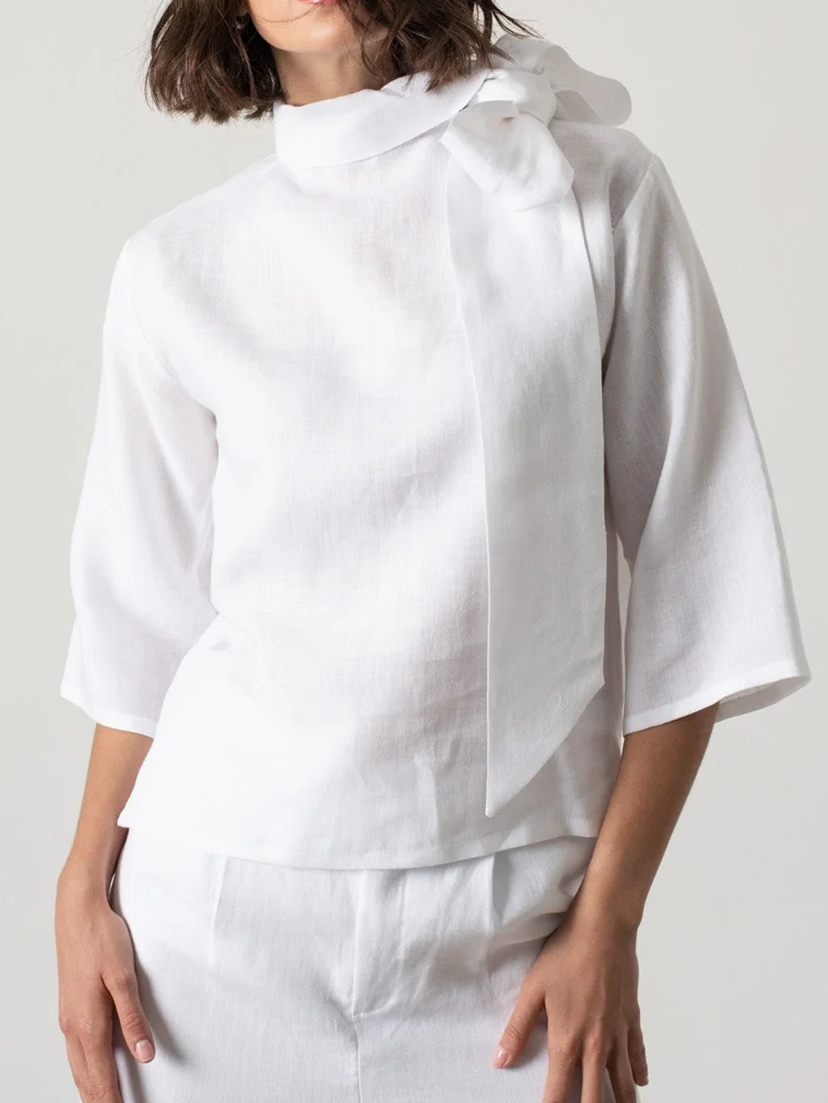 Crew Neck Linen Plain Blouse