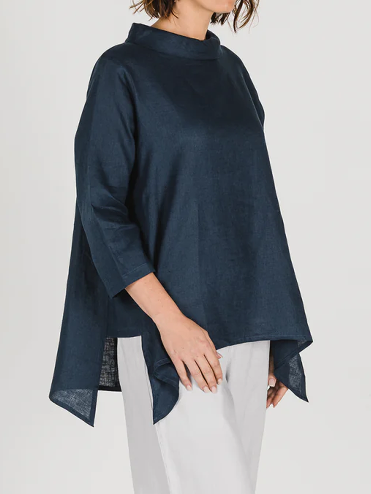 Crew Neck Loose Linen Blouse