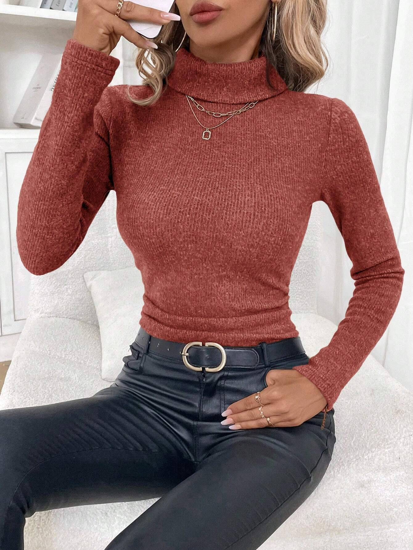 Women's Solid Turtleneck Long Sleeve Fleece Lined Slim Fit T-Shirt Sweater