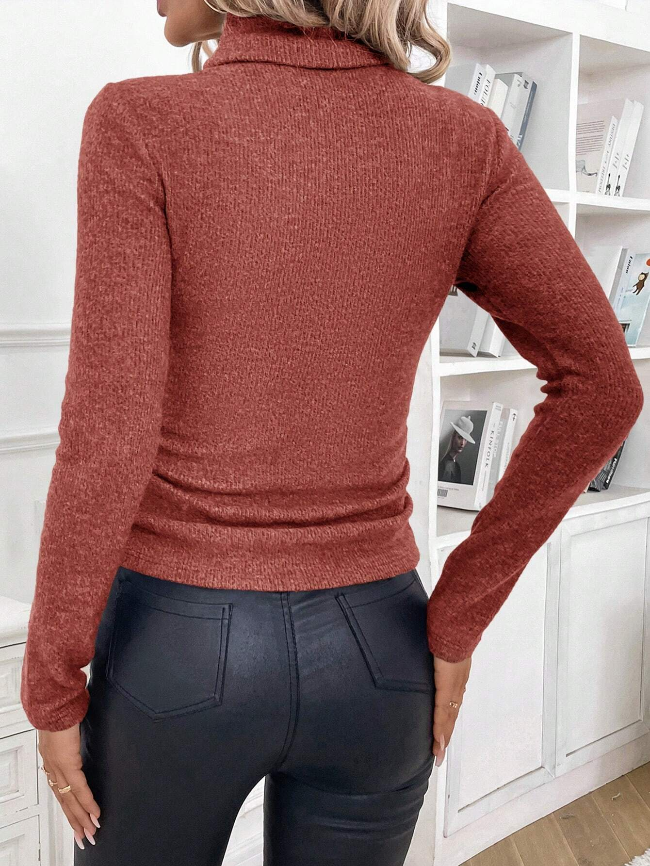 Women's Solid Turtleneck Long Sleeve Fleece Lined Slim Fit T-Shirt Sweater