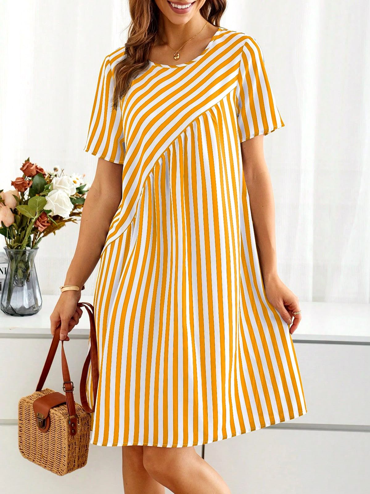 Crew Neck Regular Fit Casual Striped Dress With No