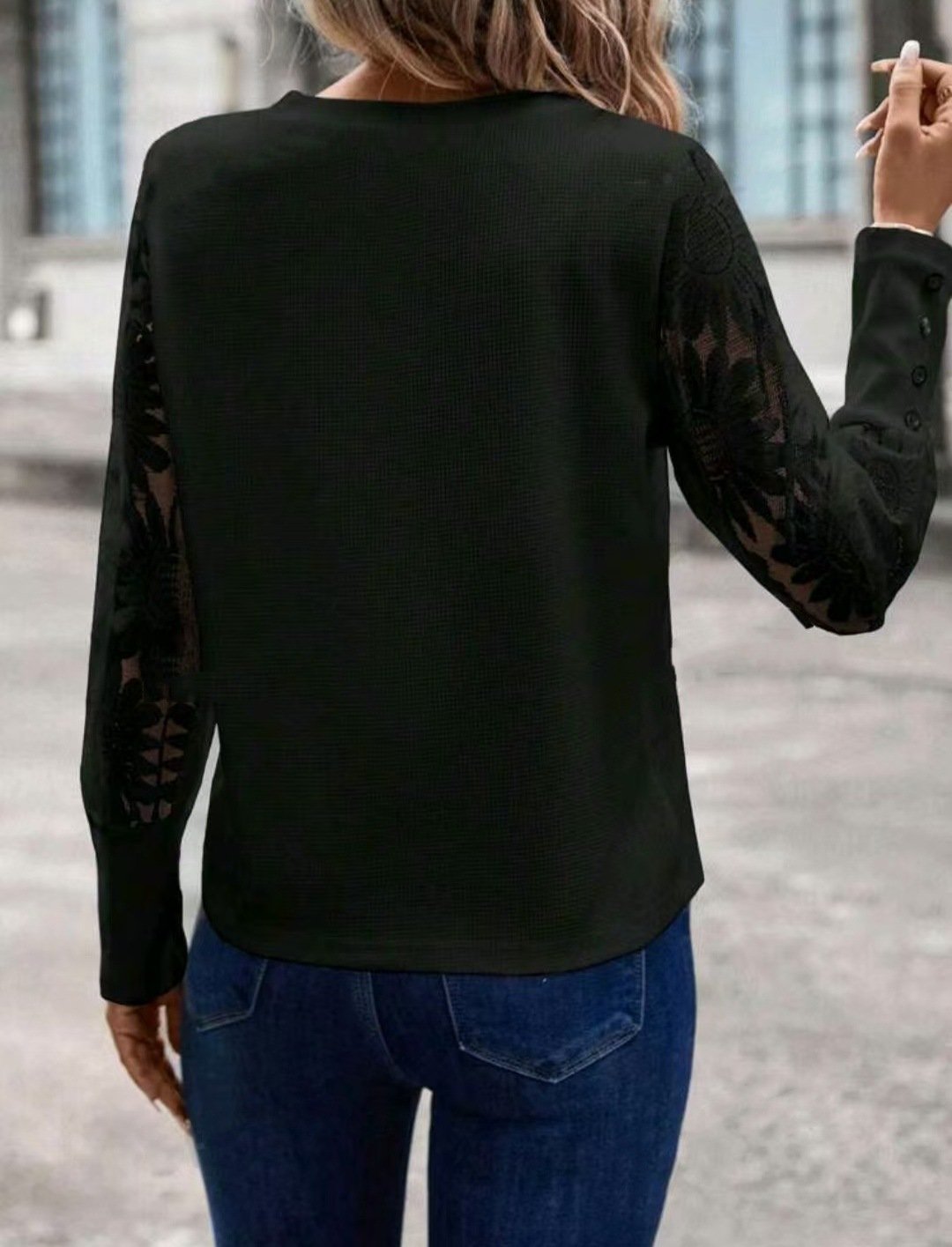 Solid color long sleeve embroidered lace patchwork waffle round neck top