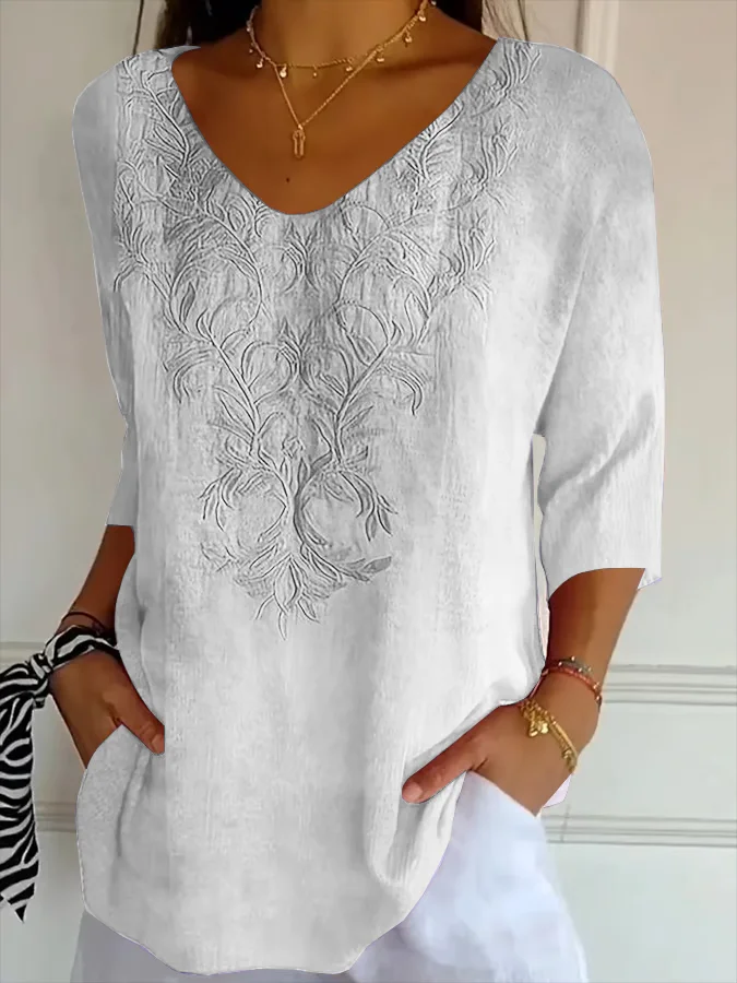 Women Floral V Neck Casual Three Quarter Sleeve T-shirt