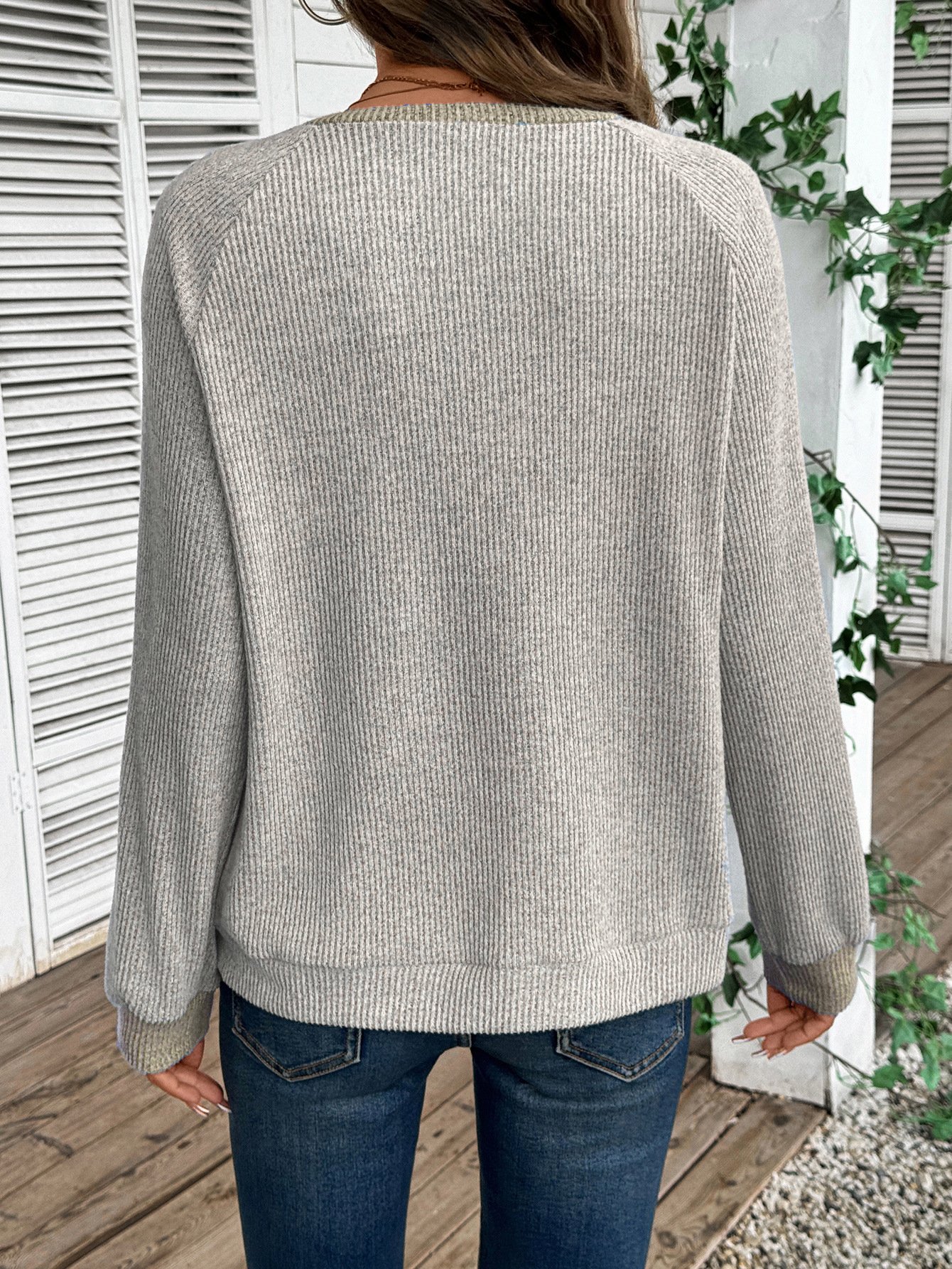 Women Color Block V Neck Casual Long Sleeve T-shirt