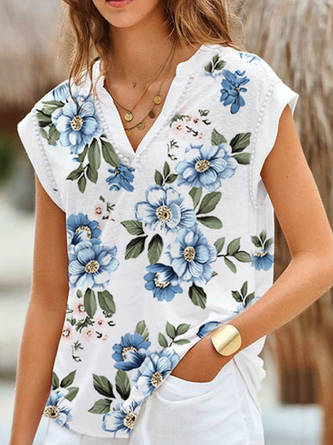 Holiday T-shirt with fresh floral lace trim Loosen V Neck Floral Shirts & Tops