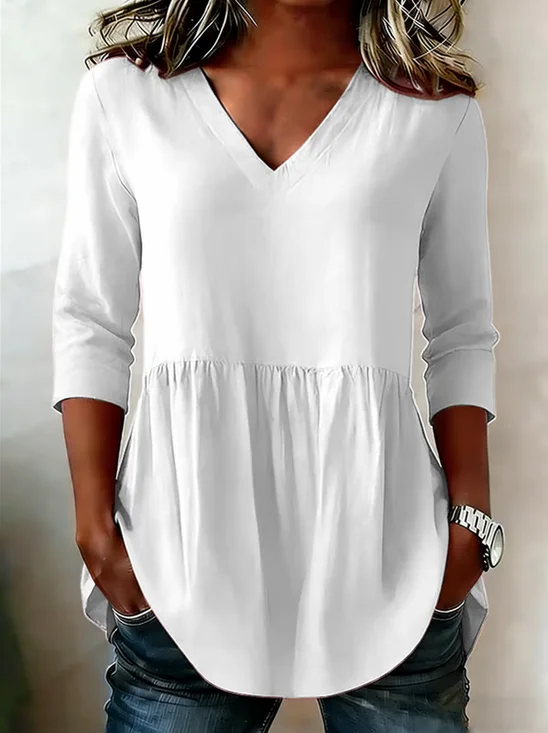 Women's V-Neck Long-Sleeve Shirt with Side Pockets