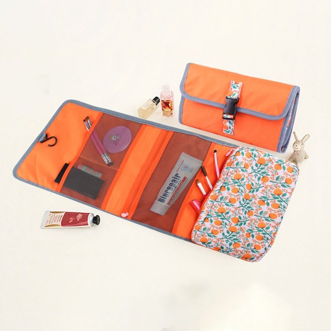 Hanging Cosmetics Foldable Makeup Bag Toiletries Pockets Compartment