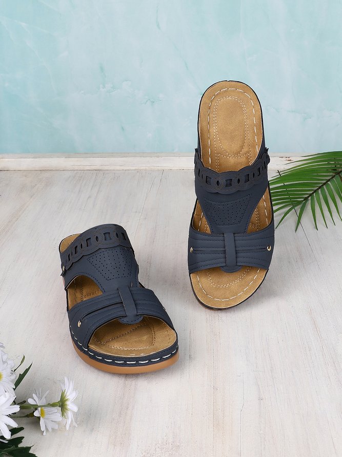 Retro Hollow Breathable Casual Sandals