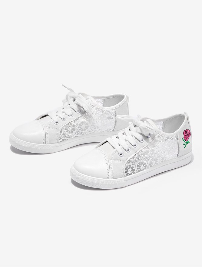 Breathable Mesh Rose Embroidery Lace-Up Canvas Shoes