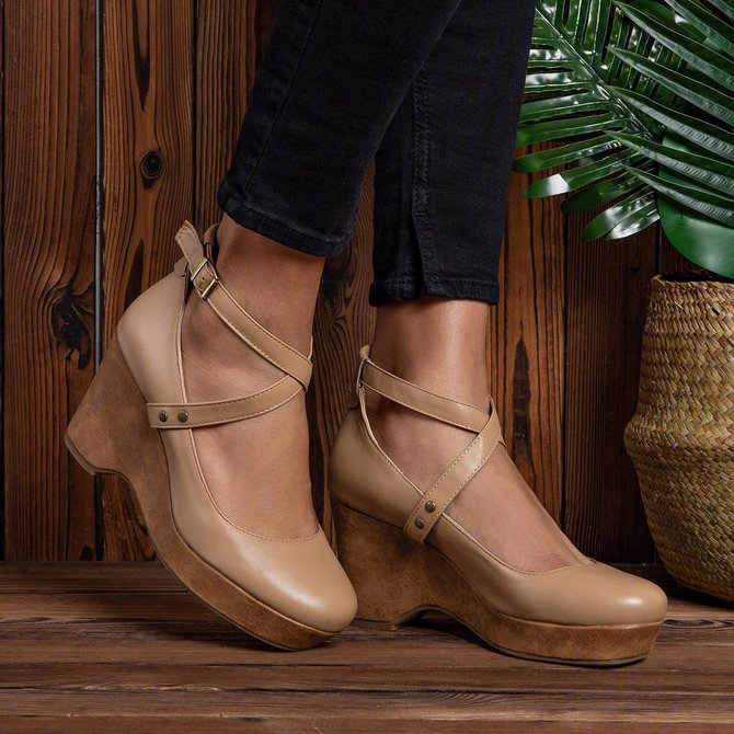 Closed Toe Chunky Heels Ankle Strap Sandals roselinlin