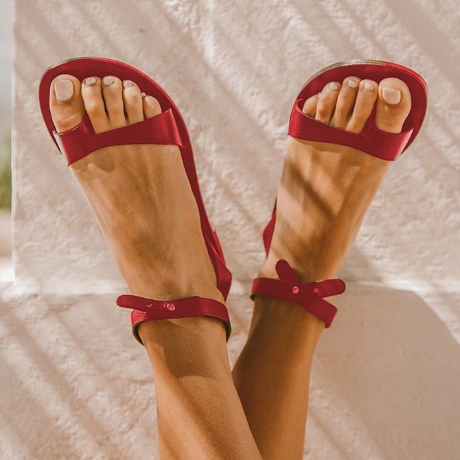 Women Plain Simple Open Toe Buckle Comfortable Sandals