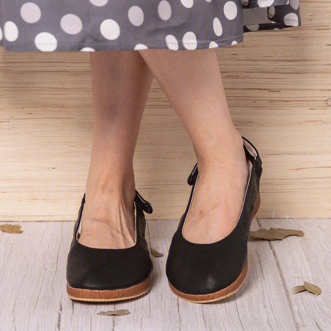 gray low heel sandals
