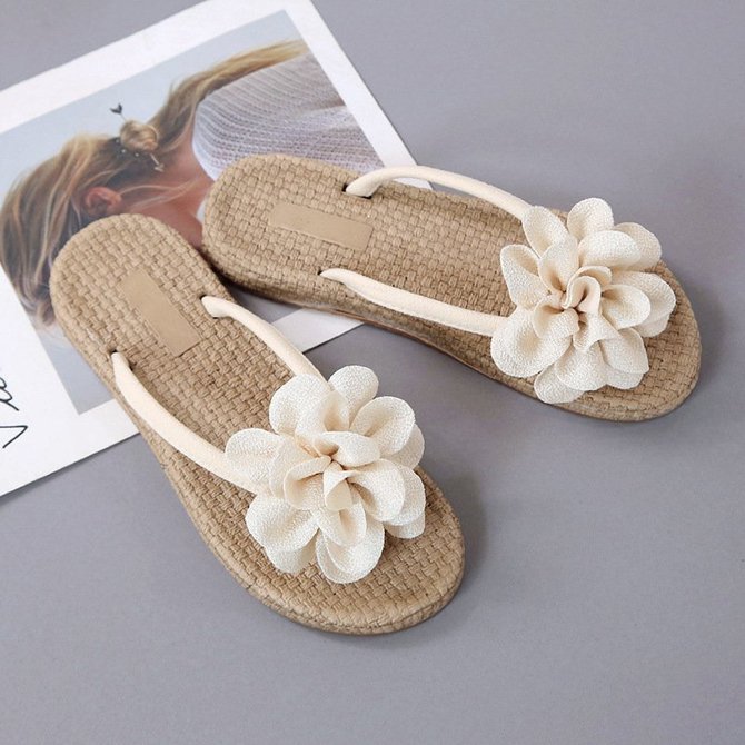 Pi Clue Flower Flat Heel Artificial Leather Summer Slipper