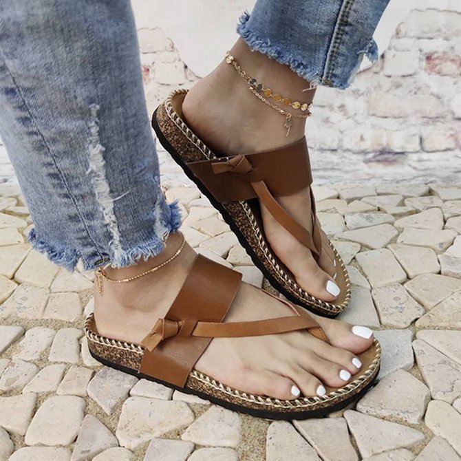 daily use sandals for girlish look