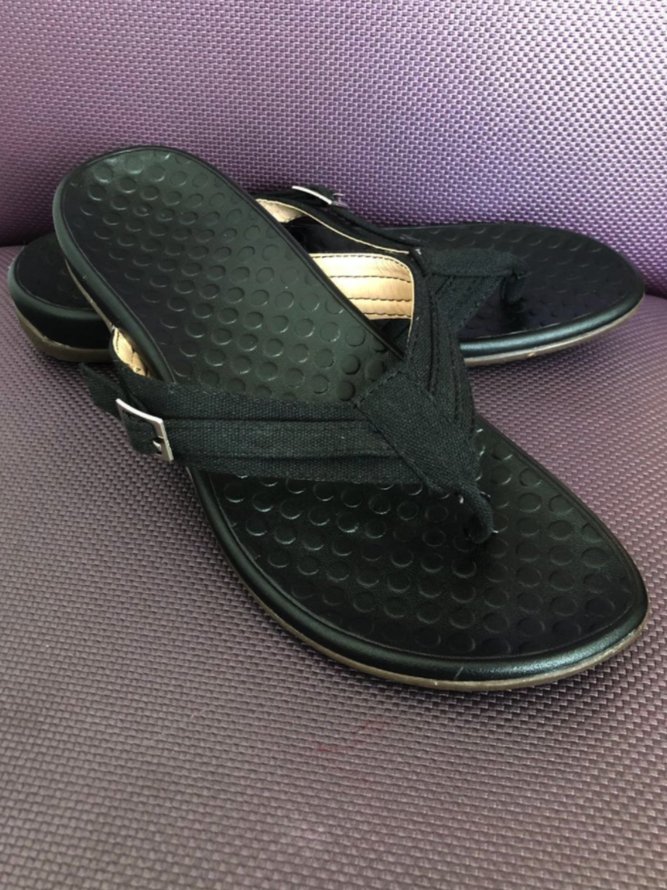 flat heel slippers
