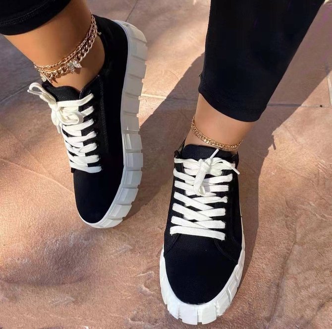 Cloth Daily Sneakers