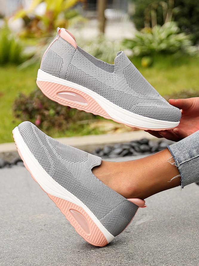 Plain Knitted Fabric Slip On Sneakers