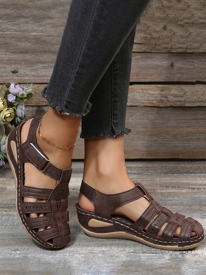 Floral Punching Cutouts Covered Toe Vintage Sandals