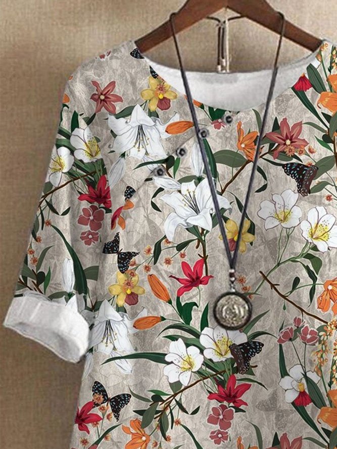 Floral Crew Neck Buttoned Top