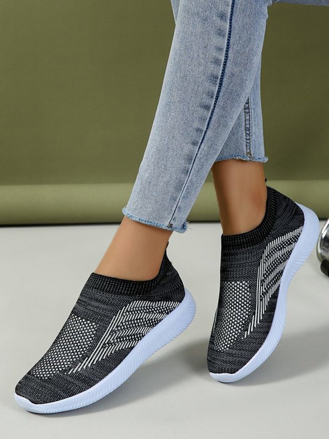 Black and White Contrast Flyknit Sneakers