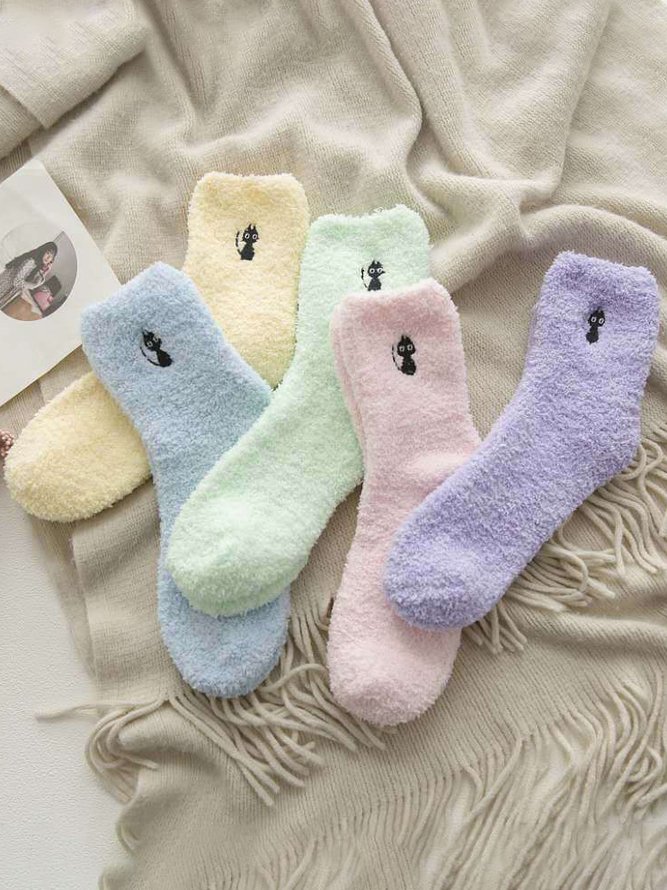 Casual Solid Color Cat Embroidered Pattern Cotton Coral Fleece Socks Home Daily Commute Accessories