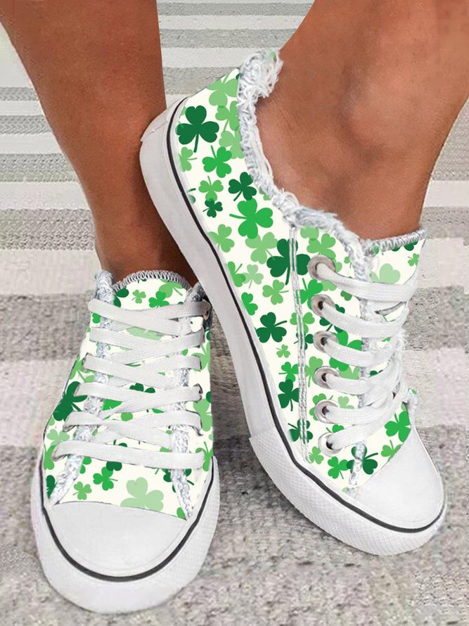 Women's Casual Shamrock Printing Lace-Up Canvas Shoes