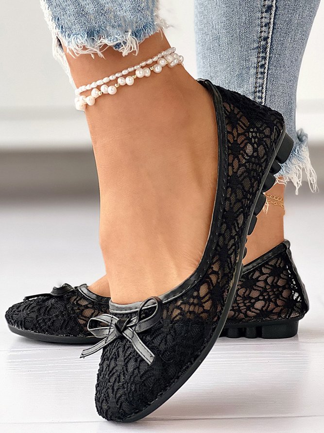 Elegant Hollow out Lace Bowknot Front Flat Shoes