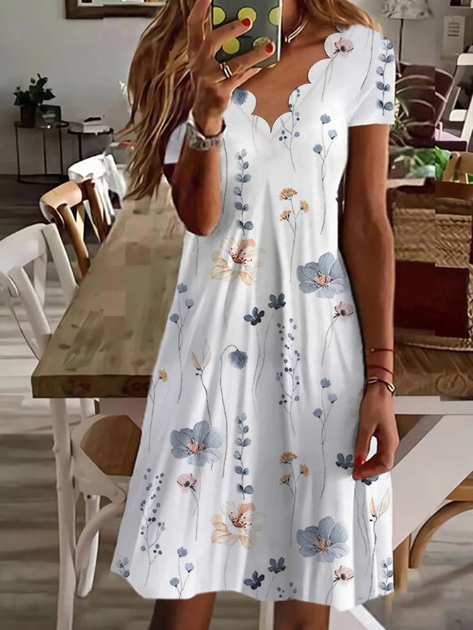 Casual V Neck Floral Regular Fit Dress