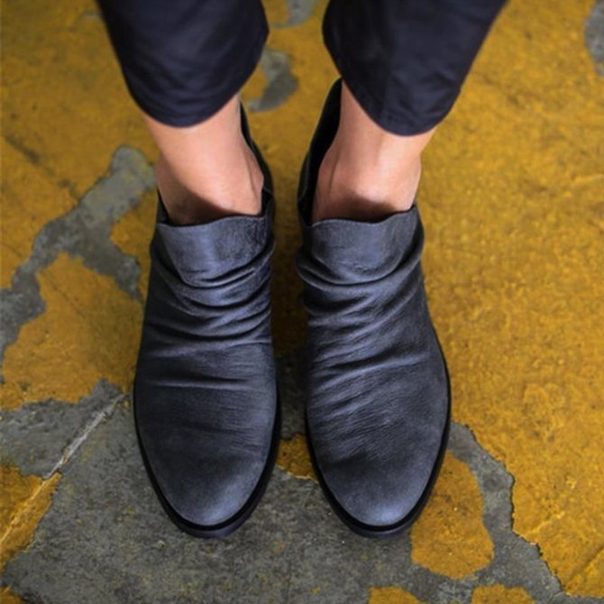 tall flat heel leather boots